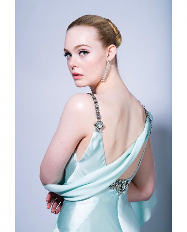 Golden Globes 2021 - Elle Fanning in Gucci