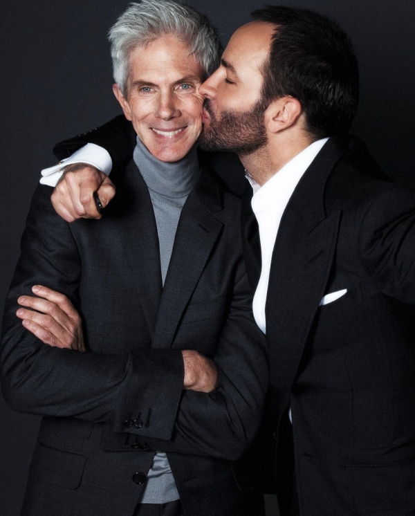 Richard Buckley, fashion journalist, dies at 72