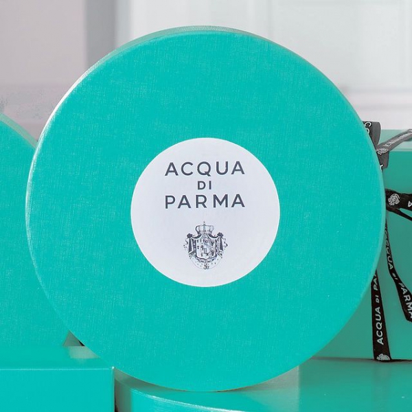 Acqua di Parma is blue!