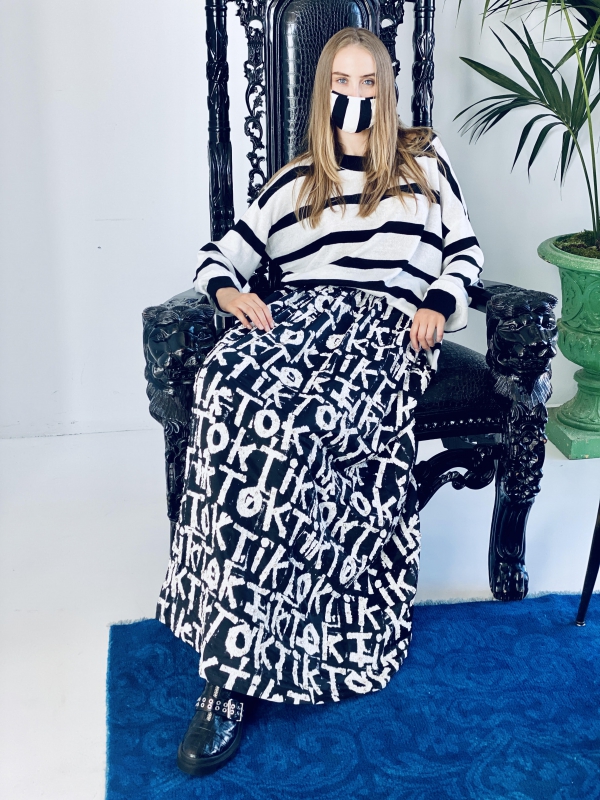 TIKTOK lauches #TikTokFashionMonth